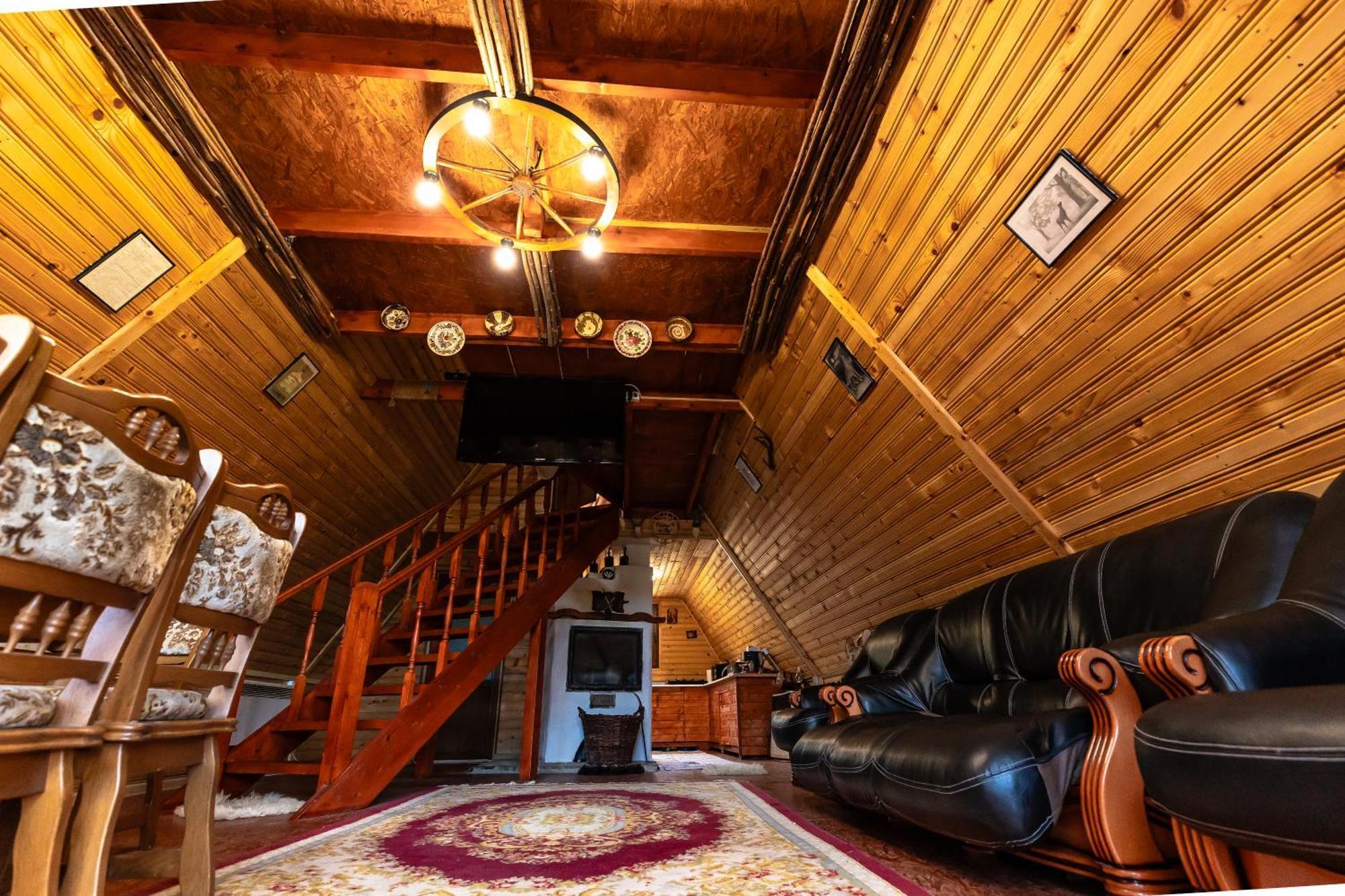 Catunu' Lui Emil Villa Carbunesti Bagian luar foto